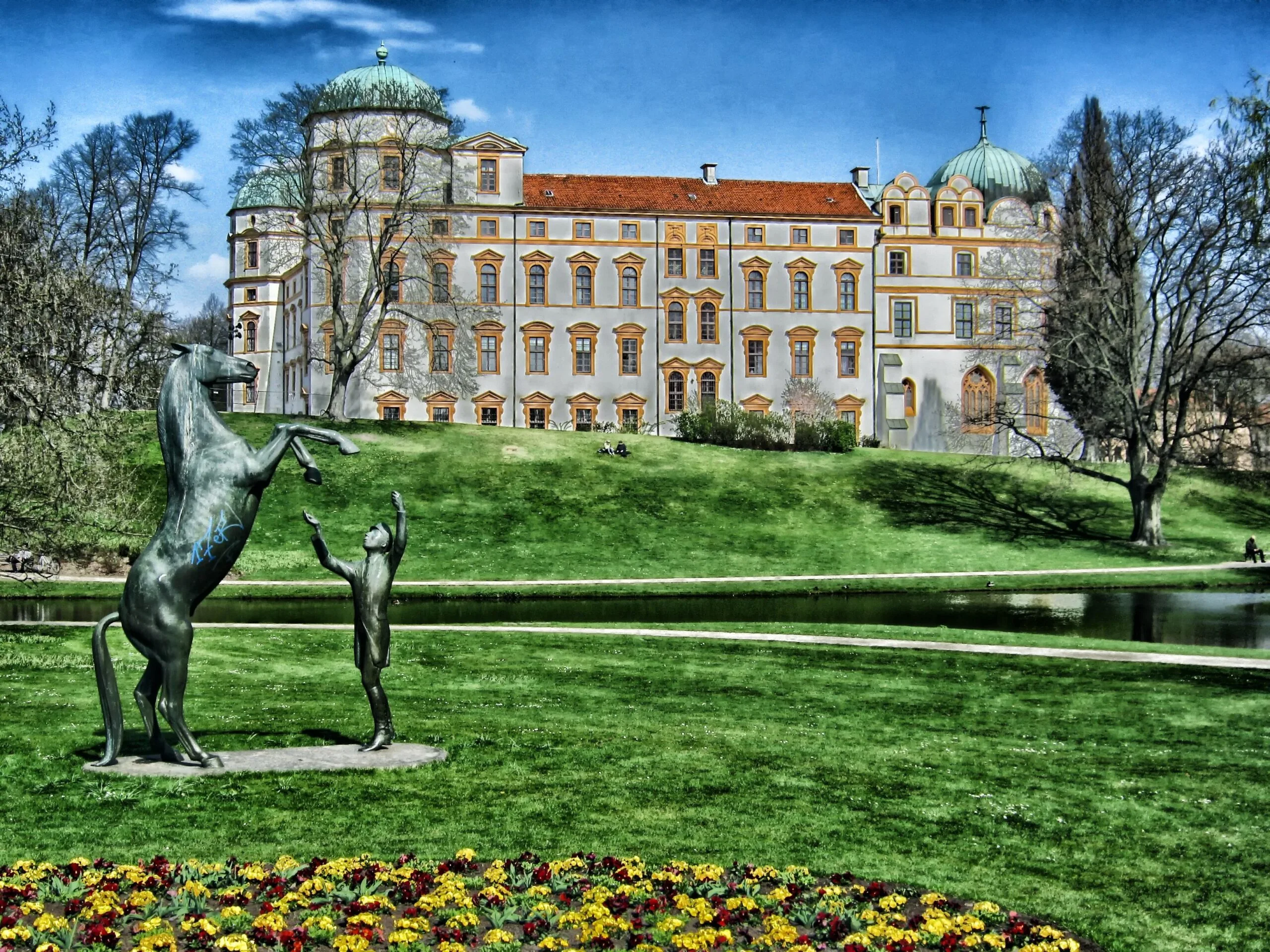 Portrait Celler Schloss - Wahrzeichen Landkreis Celle Ansicht auf das Celler Schloss - Wahrzeichen des Landkreises Celle